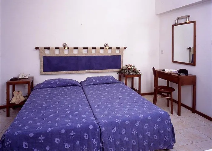 Ξενοδοχείο με διαμερίσματα Sun Palace Waterpark 3*