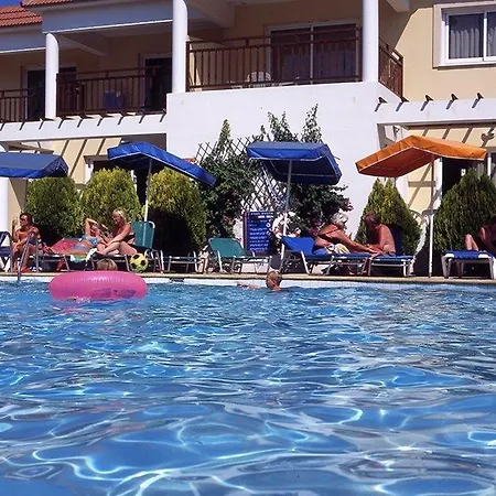 Hotel apartamentowy Jacaranda
