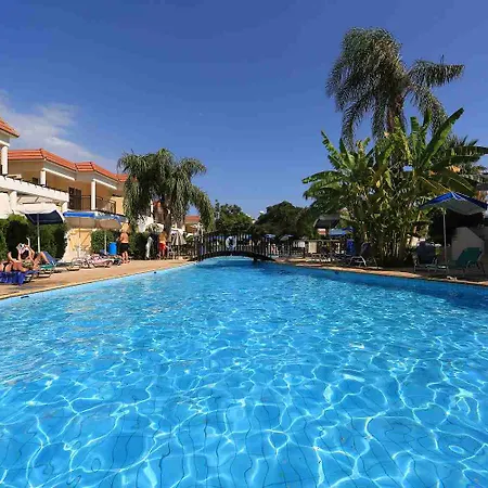 Aparthotel Sun Palace Waterpark 4*
