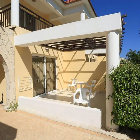 Hotel apartamentowy Jacaranda