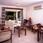 Sun Palace Waterpark Aparthotel Protaras